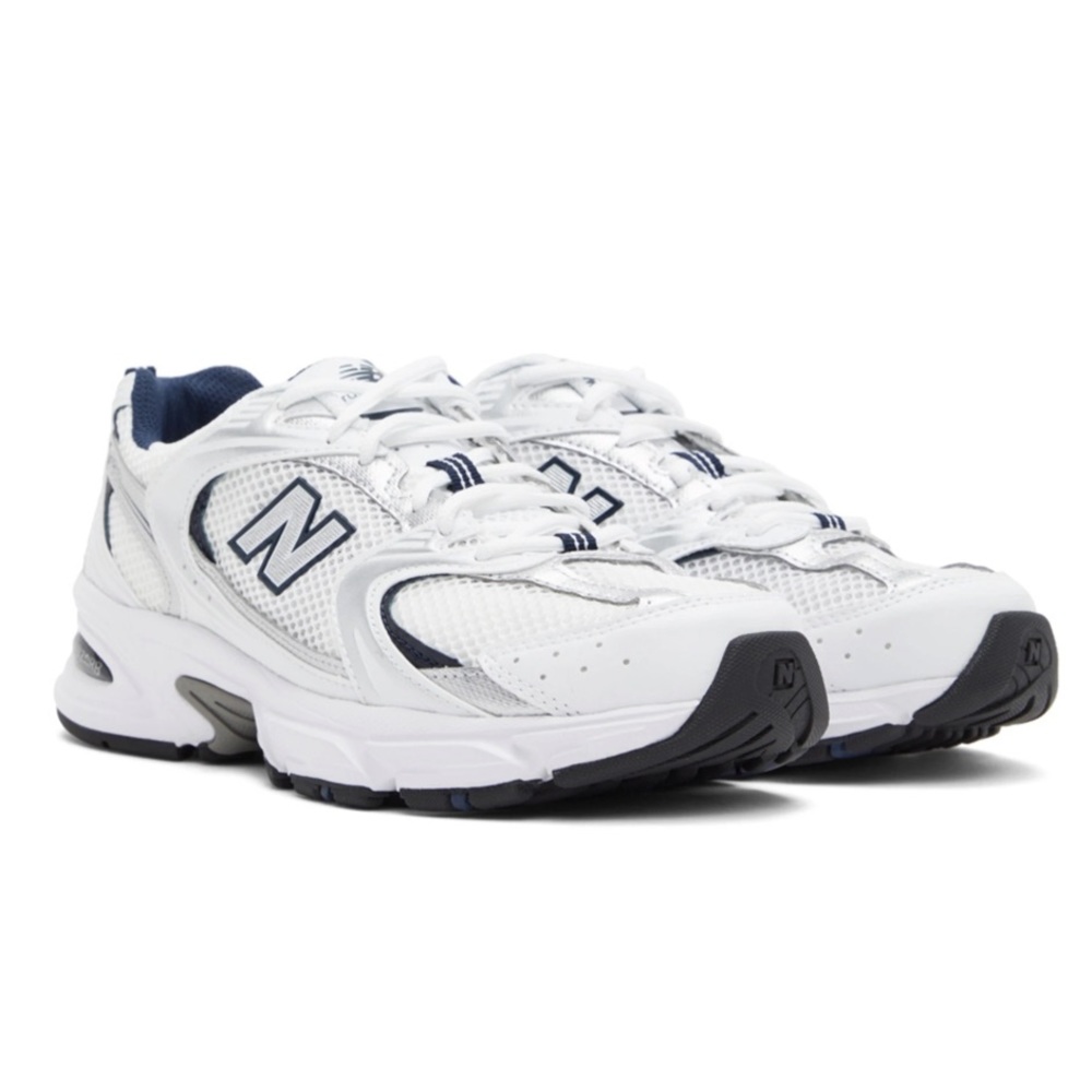 NEW BALANCE White & Navy 530 Size Women’s 7